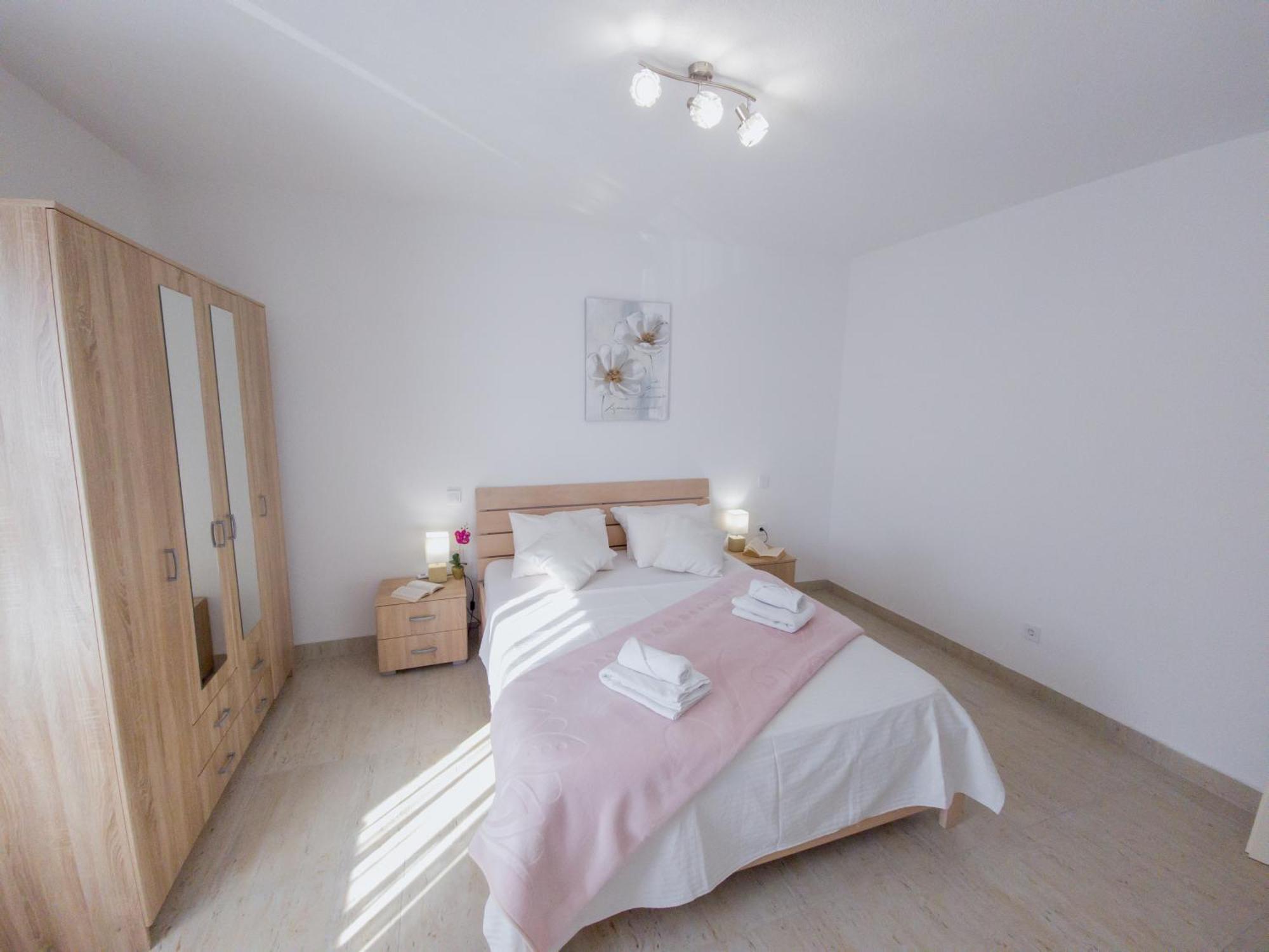 Modern Villa With Jacuzzi, Beautiful Sea View, Near Split! Villa 36A Podstrana Dış mekan fotoğraf