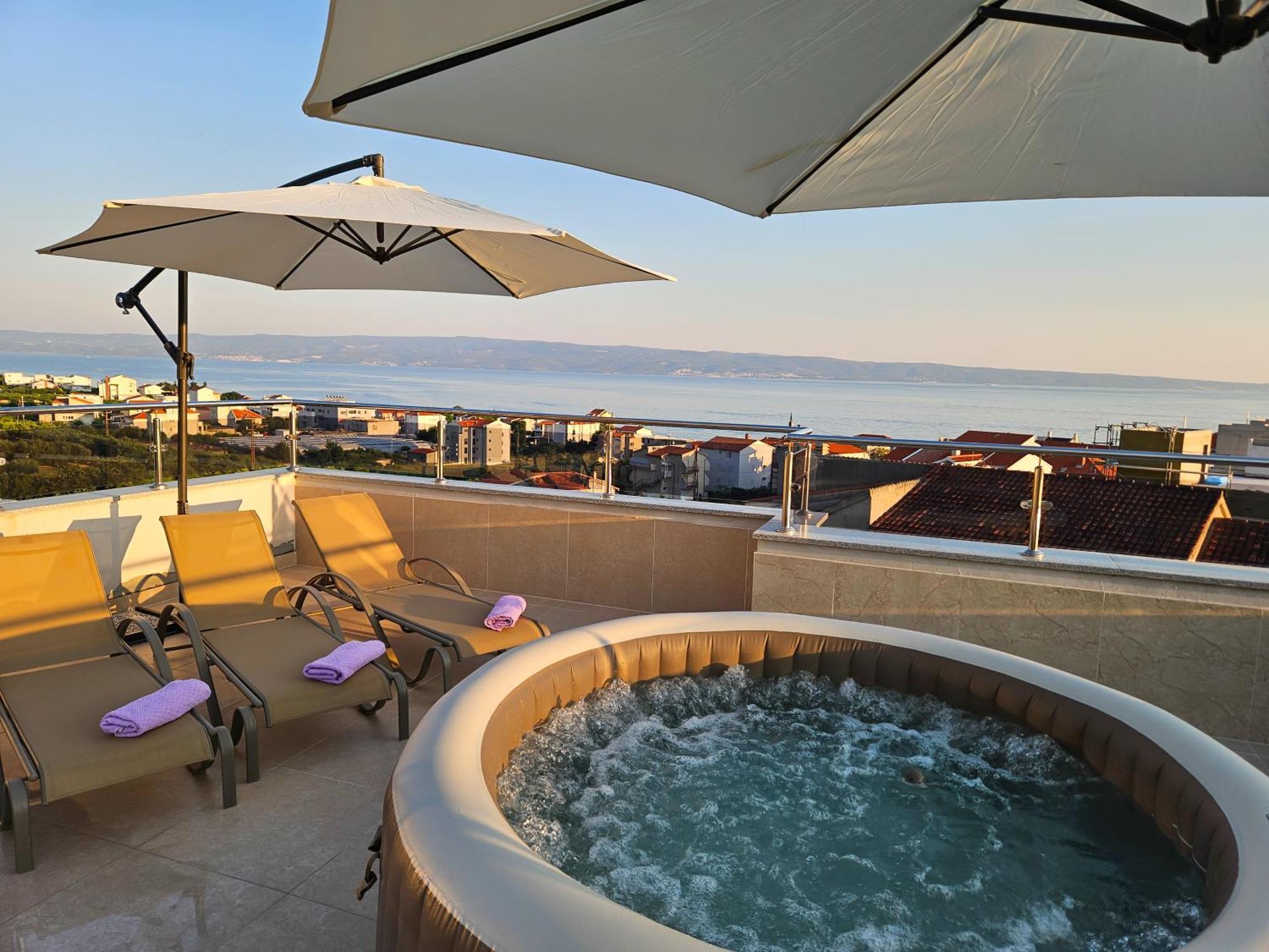 Modern Villa With Jacuzzi, Beautiful Sea View, Near Split! Villa 36A Podstrana Dış mekan fotoğraf