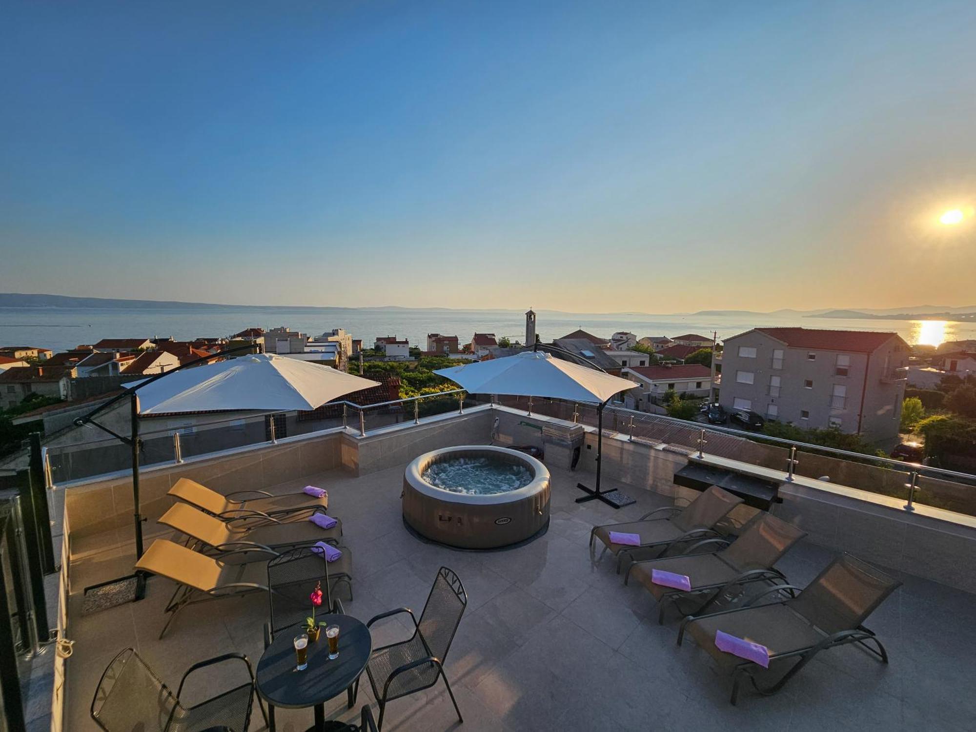 Modern Villa With Jacuzzi, Beautiful Sea View, Near Split! Villa 36A Podstrana Dış mekan fotoğraf
